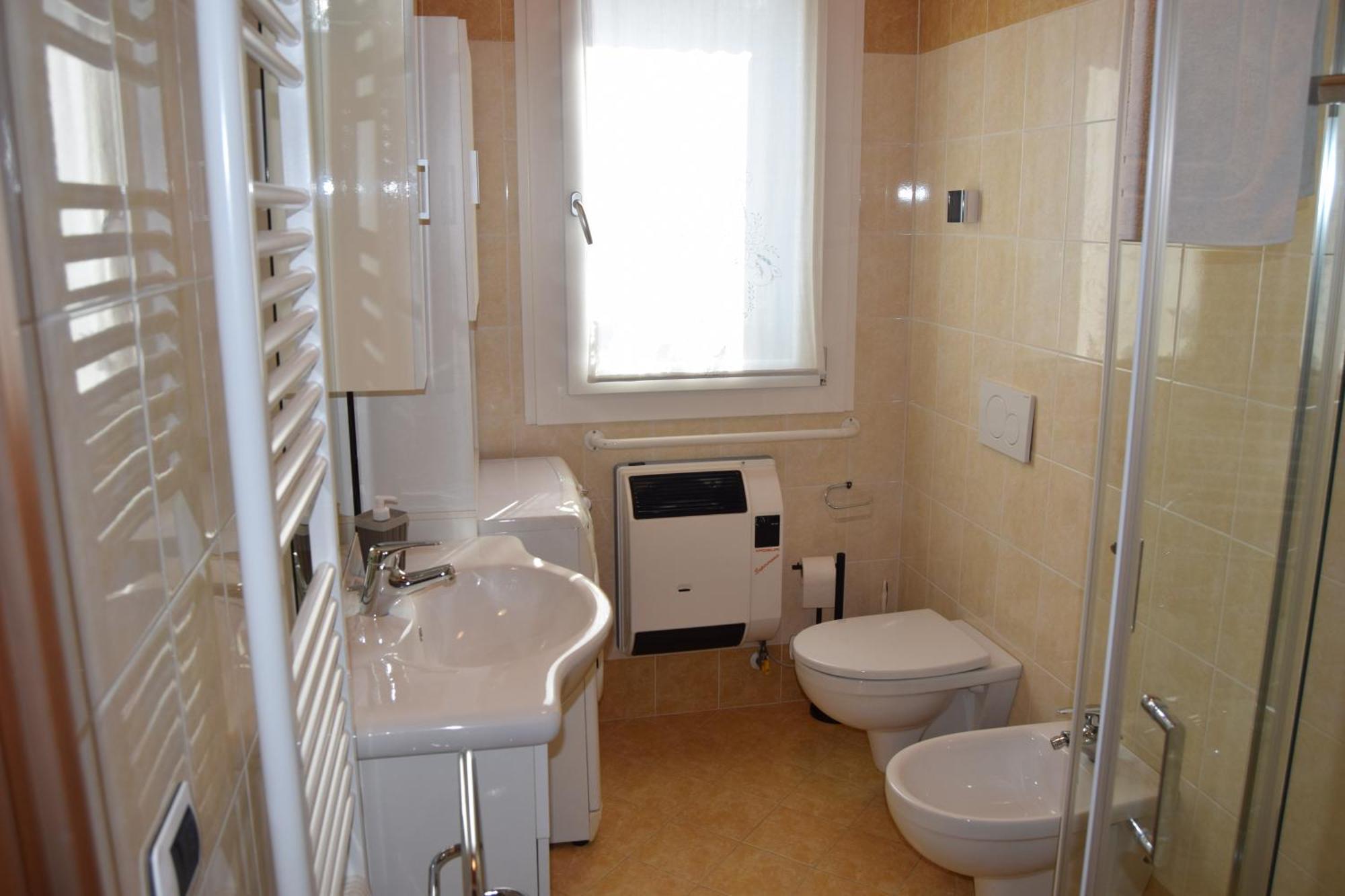 B&B We Care Appartamento Lendinara Kültér fotó